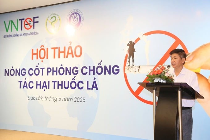 BS.CKII Lê Phúc - Phó Giám đốc Trung tâm Kiểm soát bệnh tật phát biểu khai mạc hội thảo (ảnh: Đình Thi)