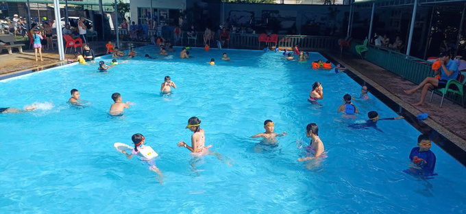 Tăng cường dạy bơi cho trẻ em để phòng, chống tai nạn đuối nước