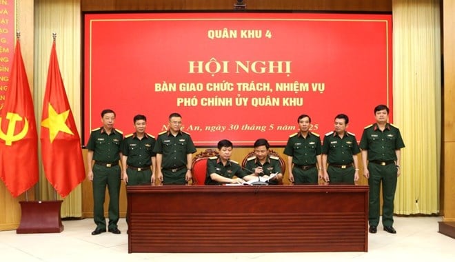 Quan-Khu-4
