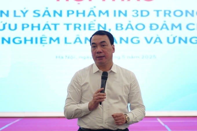 Cục trưởng Cục Khoa học Công nghệ và Đào tạo Nguyễn Ngô Quang phát biểu tại hội thảo