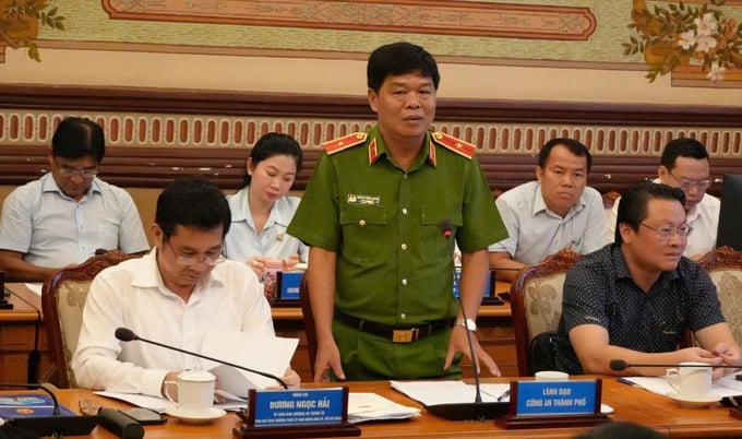 Thiếu tướng Nguyễn Thanh Hưởng - Phó Giám đốc Công an TP. HCM phát biểu tại hội nghị