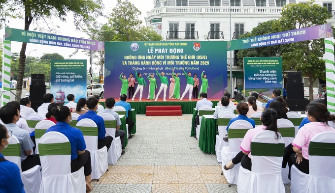 Toàn cảnh lễ phát động