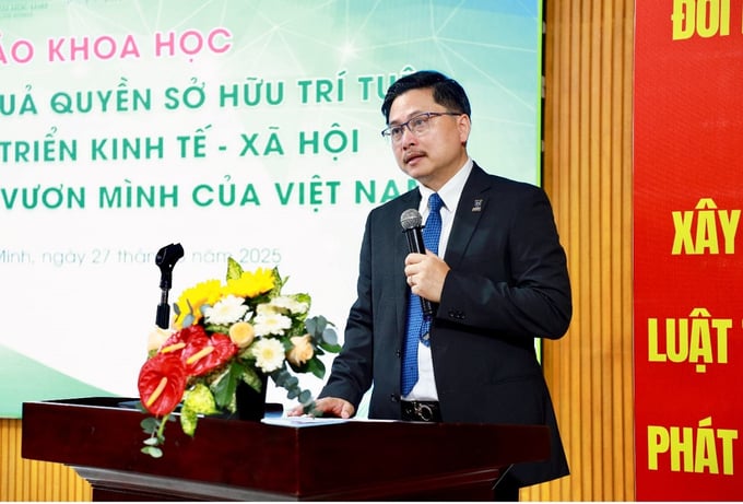 PGS.TS. Trần Việt Dũng, Phó Hiệu trưởng Trường Đại học Luật TP.HCM phát biểu khai mạc hội thảo