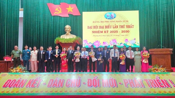 Ban Chấp hành Đảng bộ phường Kon Tum, nhiệm kỳ 2025 - 2030, ra mắt đại hội
