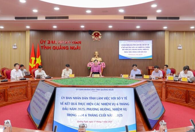 UBND tỉnh làm việc với Sở Y tế