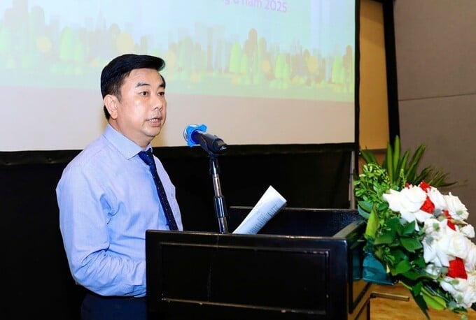 Tổng Biên tập Báo Hà Nội mới Nguyễn Minh Đức phát biểu tại buổi tọa đàm
