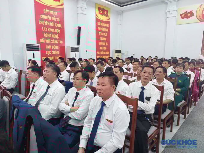 Các đại biểu về dự đại hội