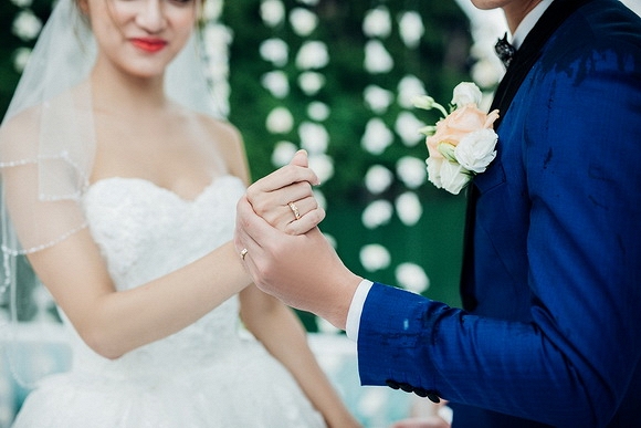 Đám cưới Hương Giang Idol 4