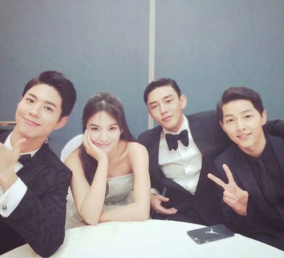 Rộ tin đồn Song Joong Ki và Song Hye Kyo sắp làm đám cưới 0 Rộ tin đồn Song Joong Ki và Song Hye Kyo sắp làm đám cưới 0