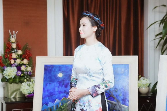Trung Hiếu đi ủng hộ Lương Giang 8
