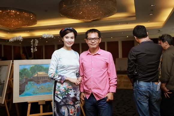 Trung Hiếu đi ủng hộ Lương Giang 1