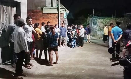 Lửa bốc cháy trong phòng trọ khiến đôi nam nữ tử vong