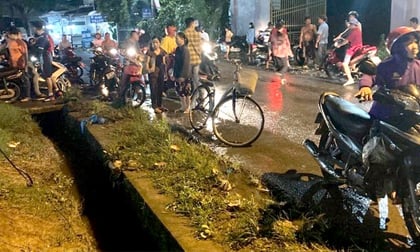 Người phụ nữ lọt xuống mương, mất tích