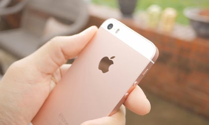 iPhone SE đời đầu là hàng hiếm đáng sở hữu trong năm 2020