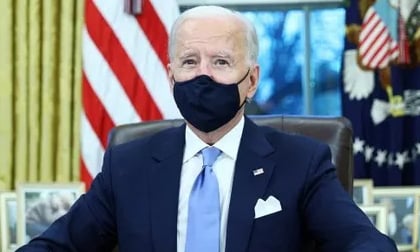 Sau lễ nhậm chức, ông Biden hủy bỏ nhiều sắc lệnh dưới thời ông Trump