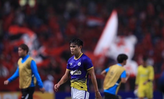 CLB Hà Nội vỡ trận, thua 0-6 trước đương kim vô địch AFC Champions League - Ảnh 1. CLB Hà Nội vỡ trận, thua 0-6 trước đương kim vô địch AFC Champions League - Ảnh 1.