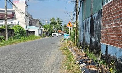 Ghen tuông, 1 phụ nữ 59 tuổi tẩm xăng đốt người tình rồi tự tử