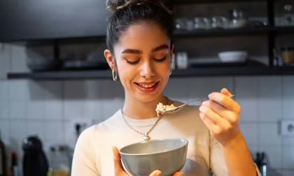 Tiến sĩ chỉ đích danh 5 thực phẩm quét sạch mỡ máu, ăn vào mùa đông còn giúp giữ ấm