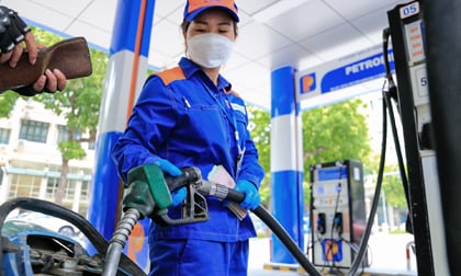 Giá xăng dầu lần đầu điều chỉnh theo lịch mới từ 23/11/2023