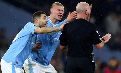 Rượt đuổi tỉ số nghẹt thở, Man City đánh rơi chiến thắng trước Tottenham