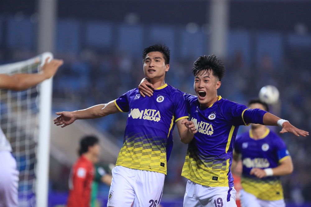 Asian Cup: Báo Indonesia lo lắng trước chiến lược đặc biệt của 2 đội tuyển Việt Nam và Nhật Bản - Ảnh 1. Asian Cup: Báo Indonesia lo lắng trước chiến lược đặc biệt của 2 đội tuyển Việt Nam và Nhật Bản - Ảnh 1.