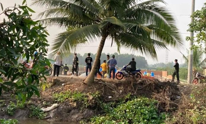 Cảnh sát chốt chặn nhiều tuyến đường, truy bắt nghi can giết người cướp của ở TPHCM